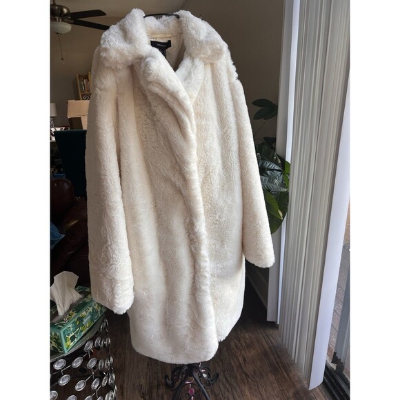 Cream Faux Fur Lined Long Winter Coat Size 1X Forever 21 Premium Plus Cream BNWT - Picture 1 of 7